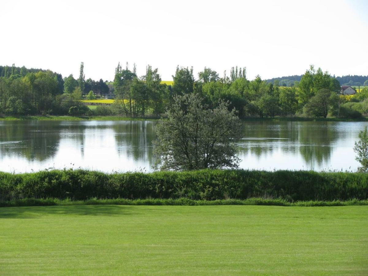 Obora 827 Villa *